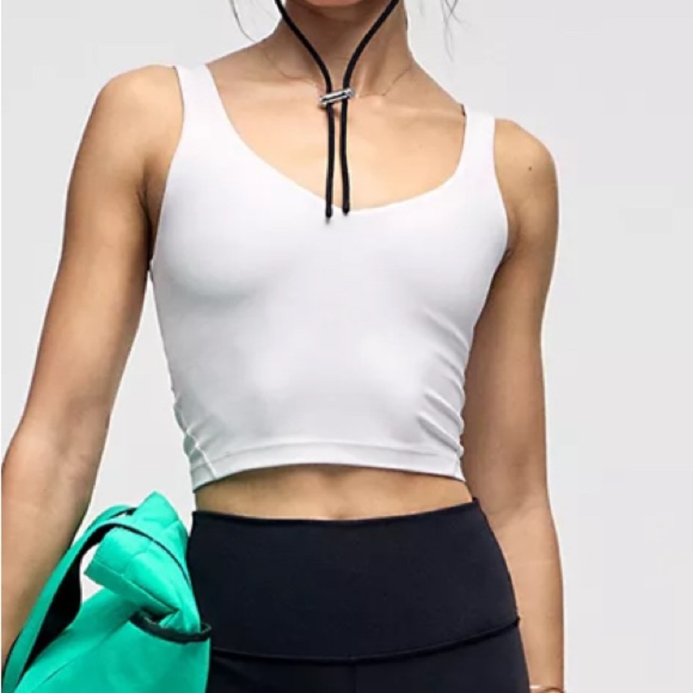 White lululemon align tank